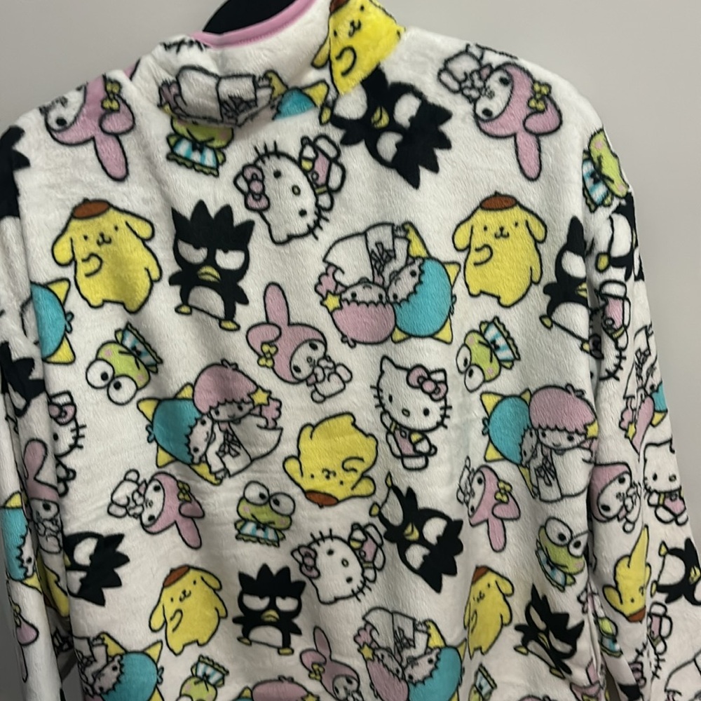 Hello kitty sanrio fleece zip up top medium - Picture 3 of 3